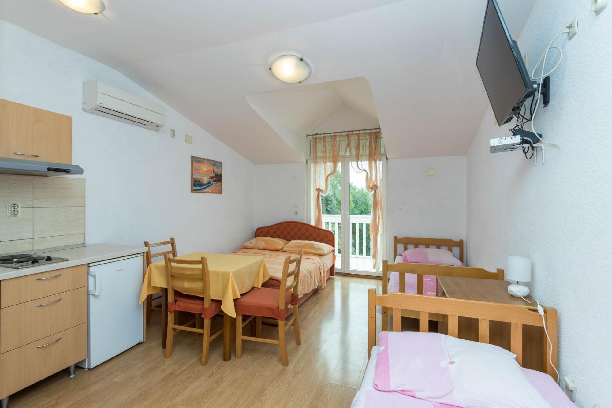 Apartments Cipetic Kaštela Exterior foto